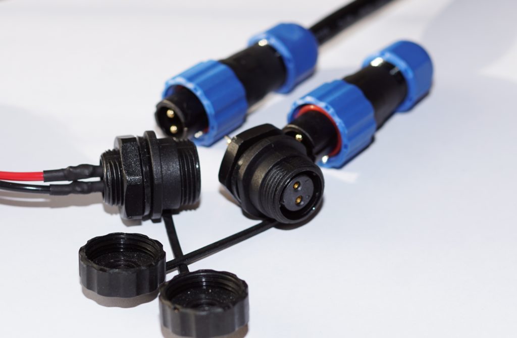 Waterproof plugs and sockets