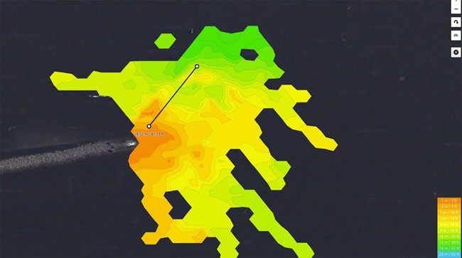 Deeper sonar image at a groyne